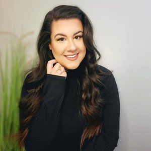 Meet your Posher, Nikki